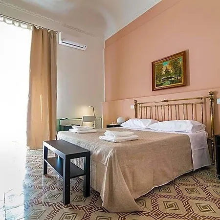 Bed & Breakfast Liberty 4*