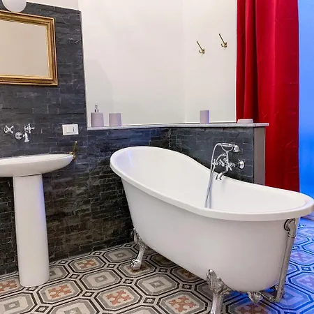 Couette-café Liberty 4*